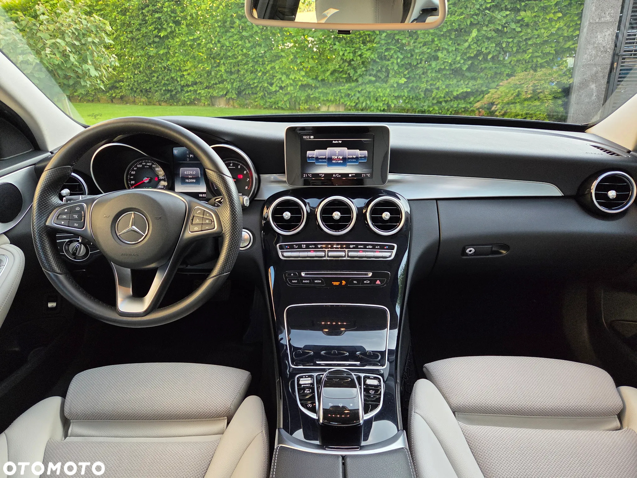 Mercedes-Benz Klasa C 200 4-Matic 7G-TRONIC - 16