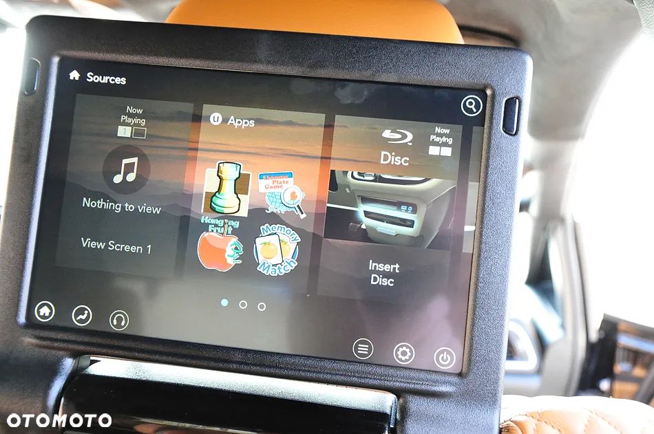 Chrysler Pacifica - 19