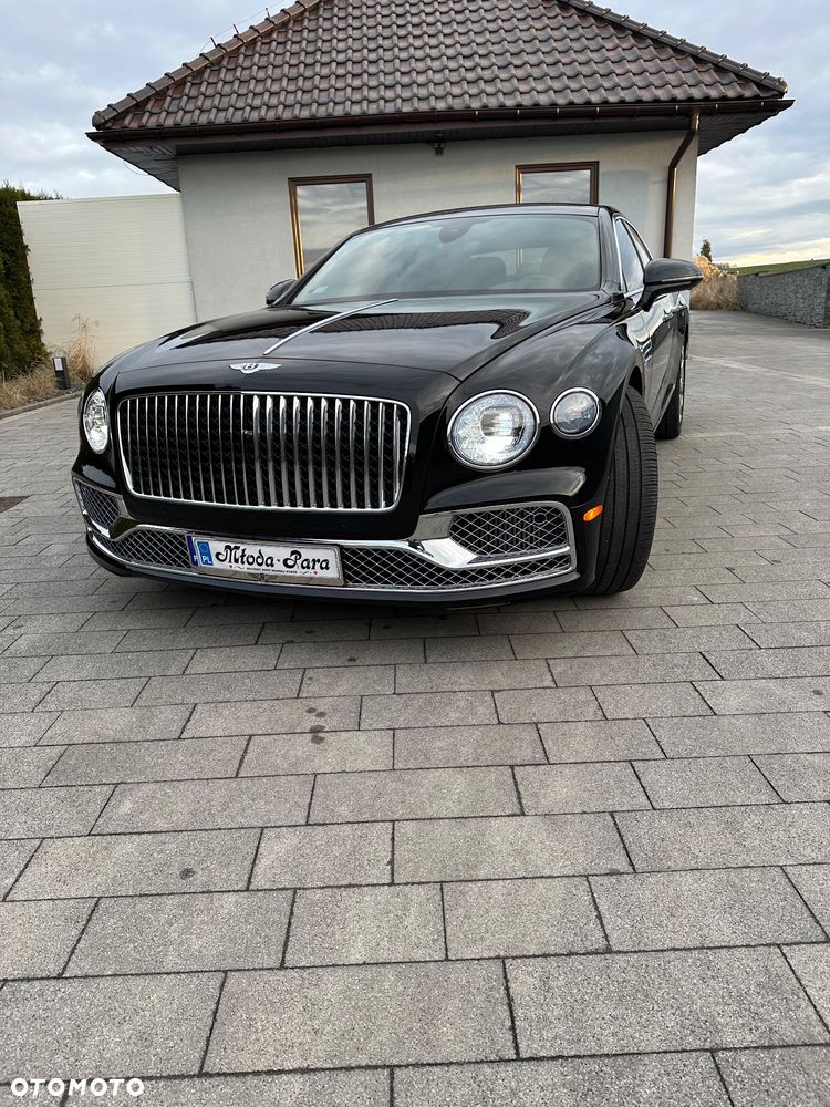 Bentley Flying Spur W12 - 5