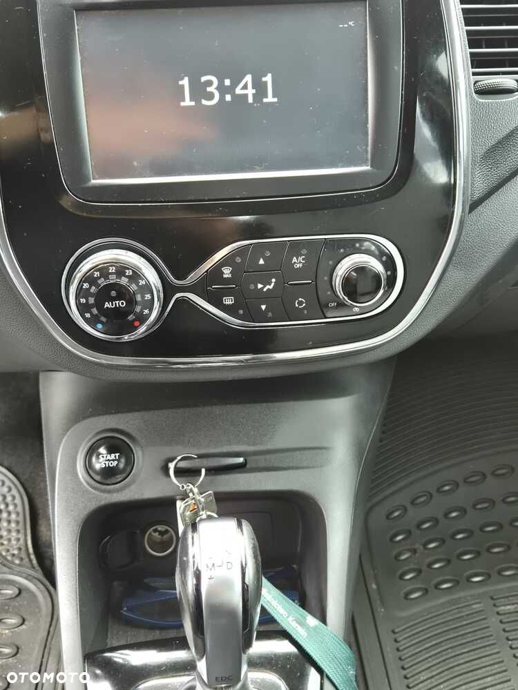Renault Captur - 17