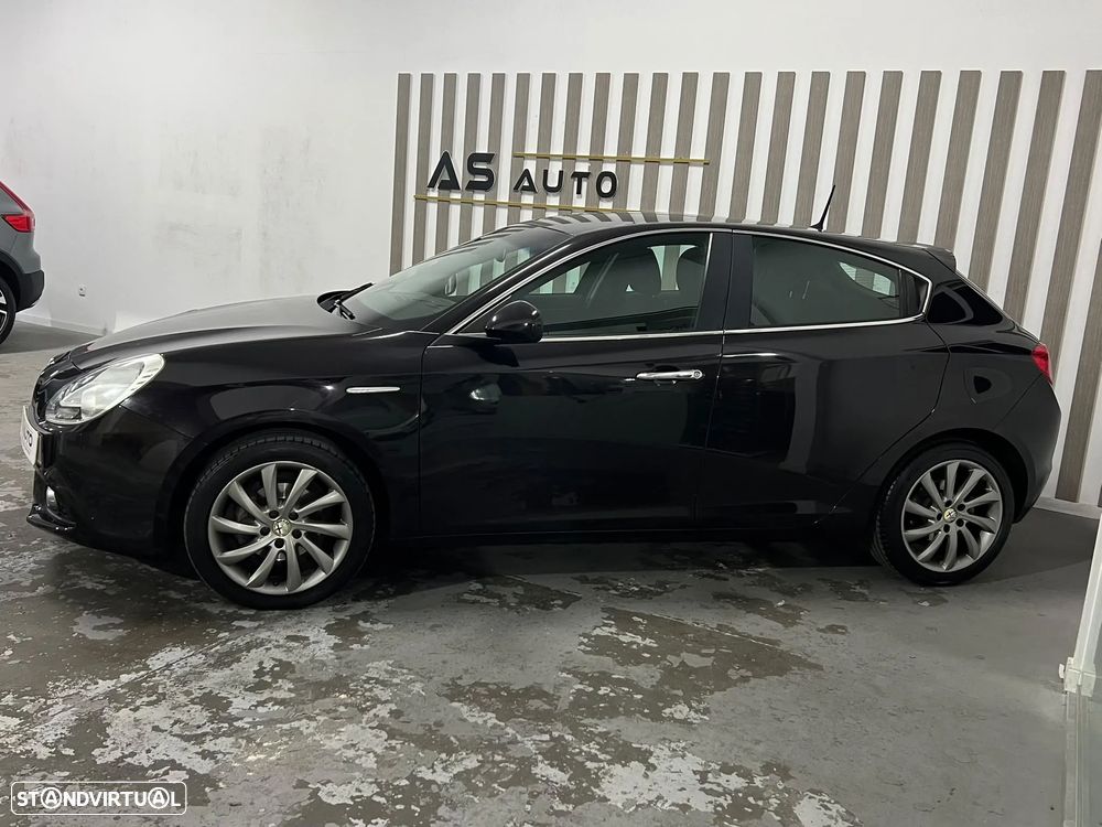 Alfa Romeo Giulietta 1.6 JTDm Exclusive - 10