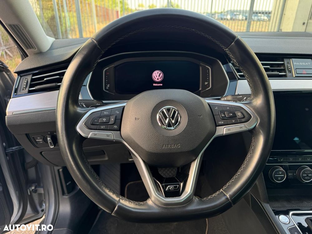 Volkswagen Passat 2.0 BiTDI DSG 4Mot Highline - 22
