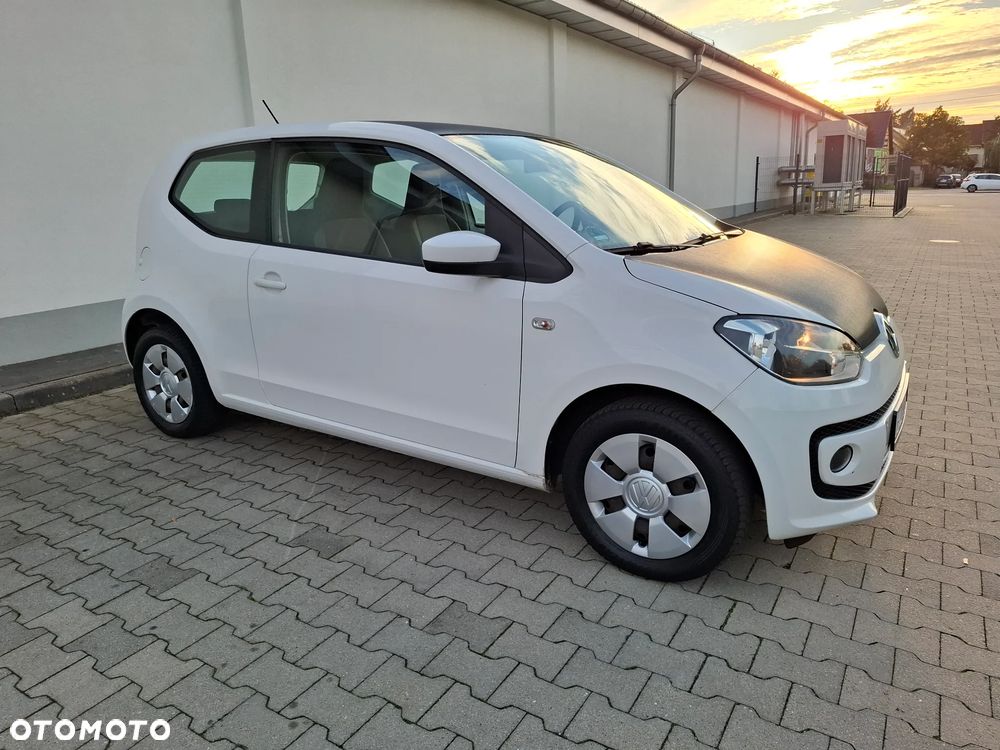 Volkswagen up! United - 11