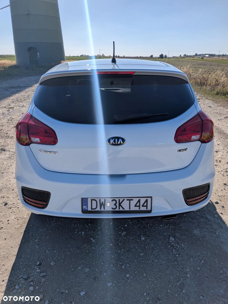 Kia Ceed 1.4 CRDi S - 4