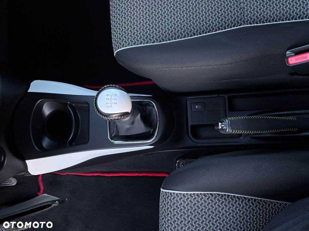 Toyota Yaris 1.33 VVT-i Edition-S - 20