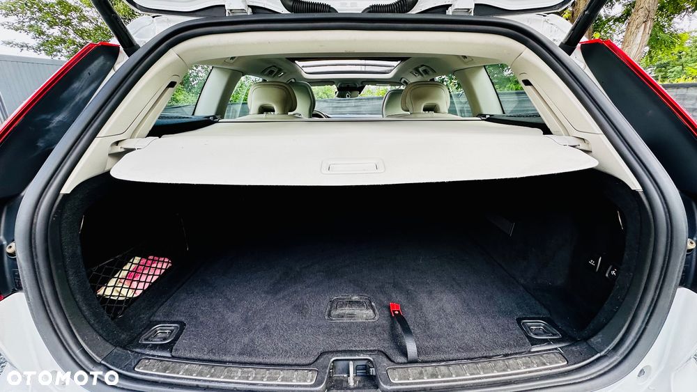 Volvo V60 T5 Geartronic Momentum - 13