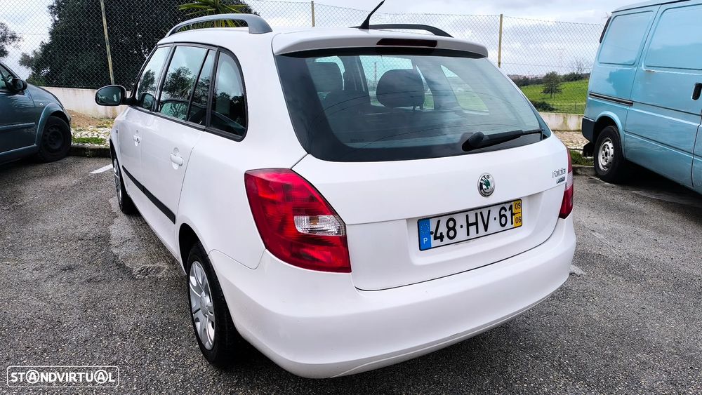 Skoda Fabia Break 1.2 Elegance - 16