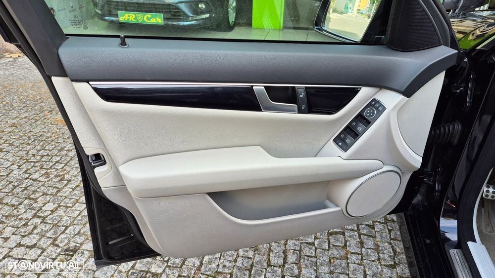 Mercedes-Benz C 250 (BlueTEC) d Station 7G-TRONIC AMG Line - 17