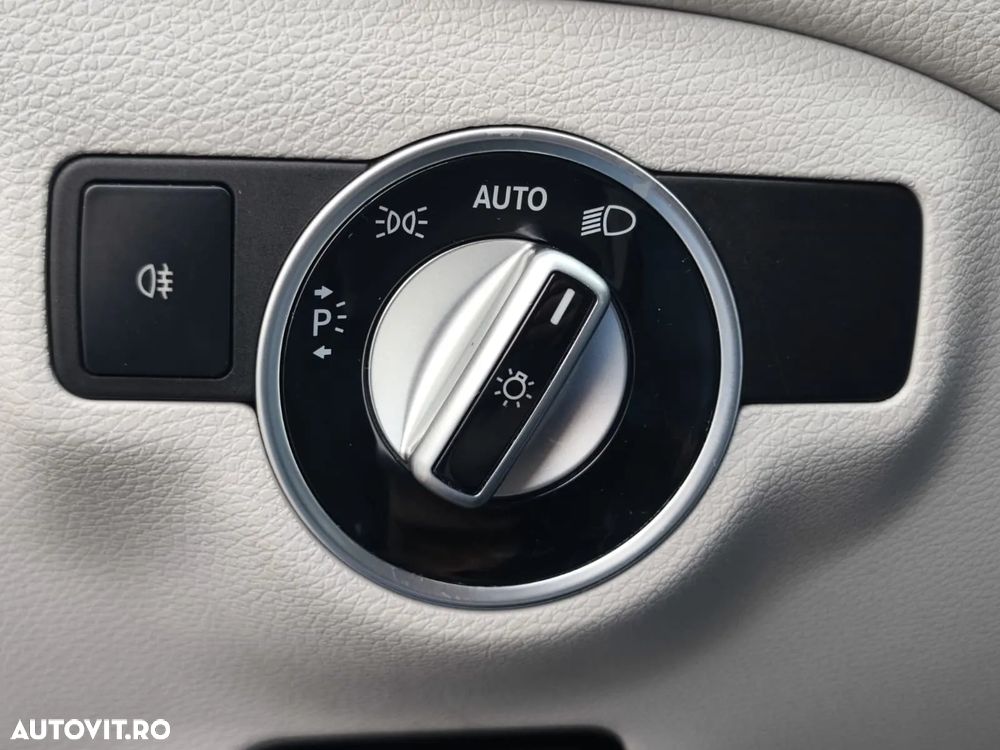 Mercedes-Benz CLA 200 CDI 7G-DCT - 27