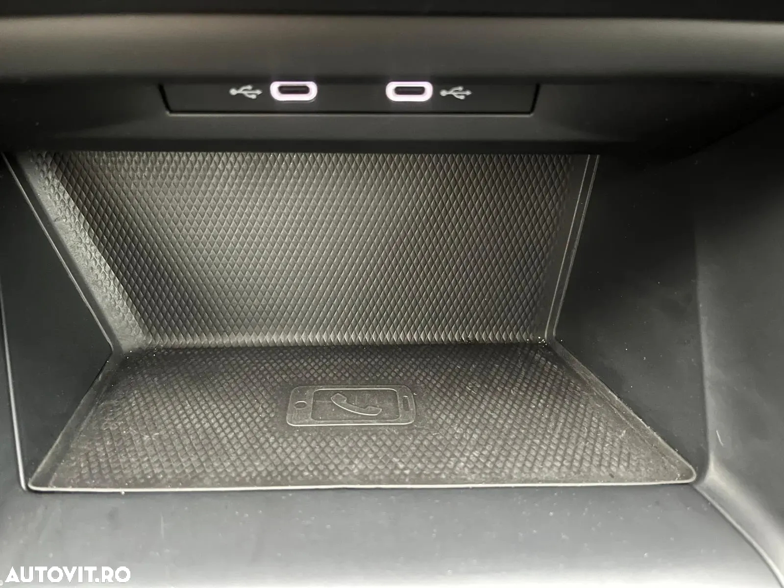 Volkswagen Golf Variant 2.0 TDI SCR Life - 14