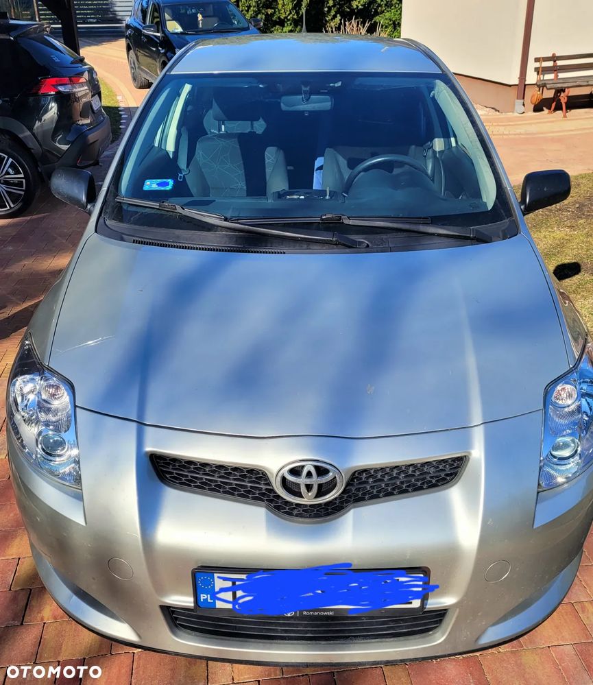 Toyota Auris 1.4 D-4D 2010 - 1