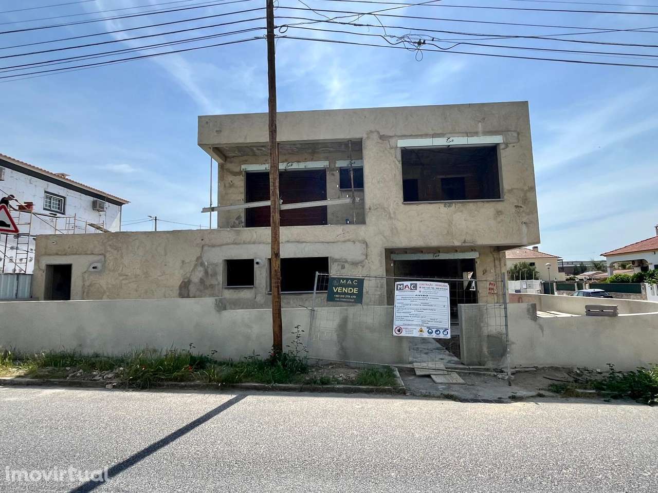 Moradia Isolada T4 com Piscina em Vendas de Azeitão - Grande imagem: 4/16