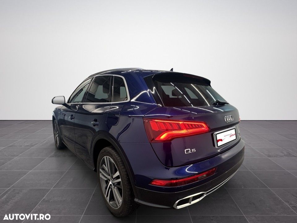 Audi Q5 55 TFSI e quattro S tronic PHEV S Line - 4