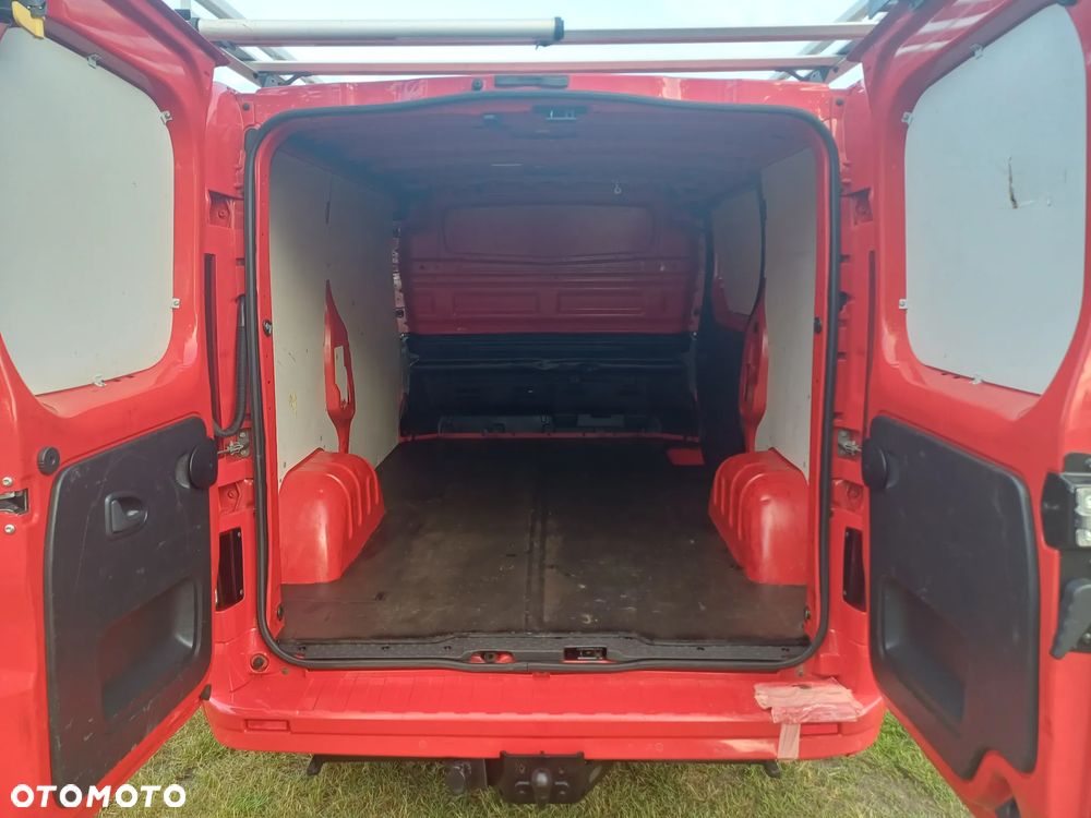Opel Vivaro - 16