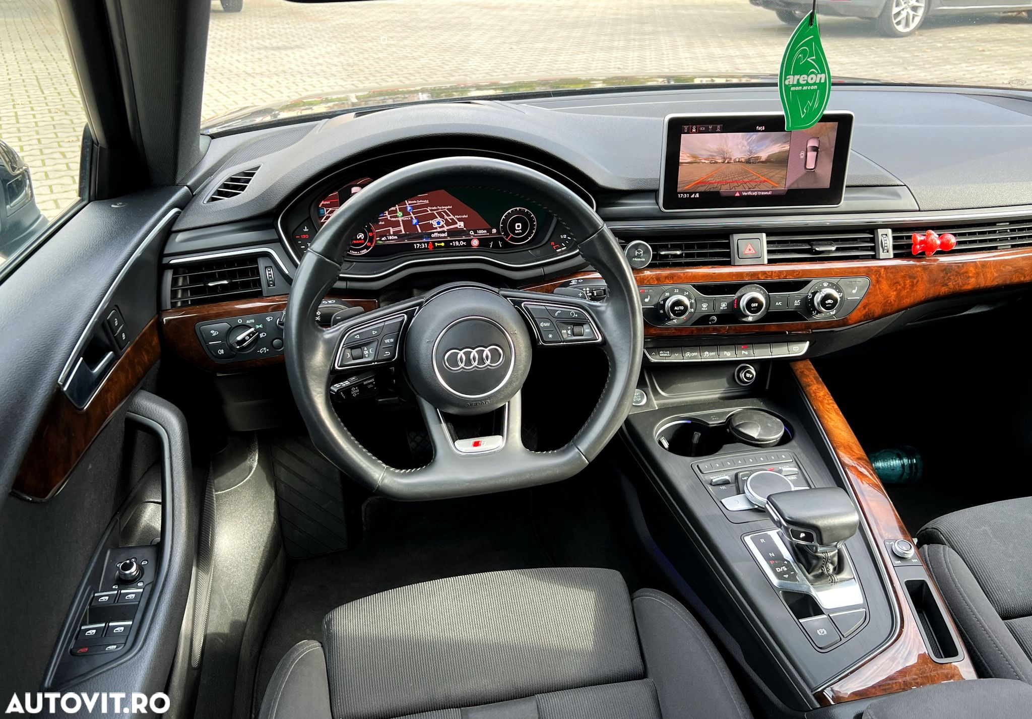 Audi A4 Avant 2.0 TDI S tronic Sport - 2