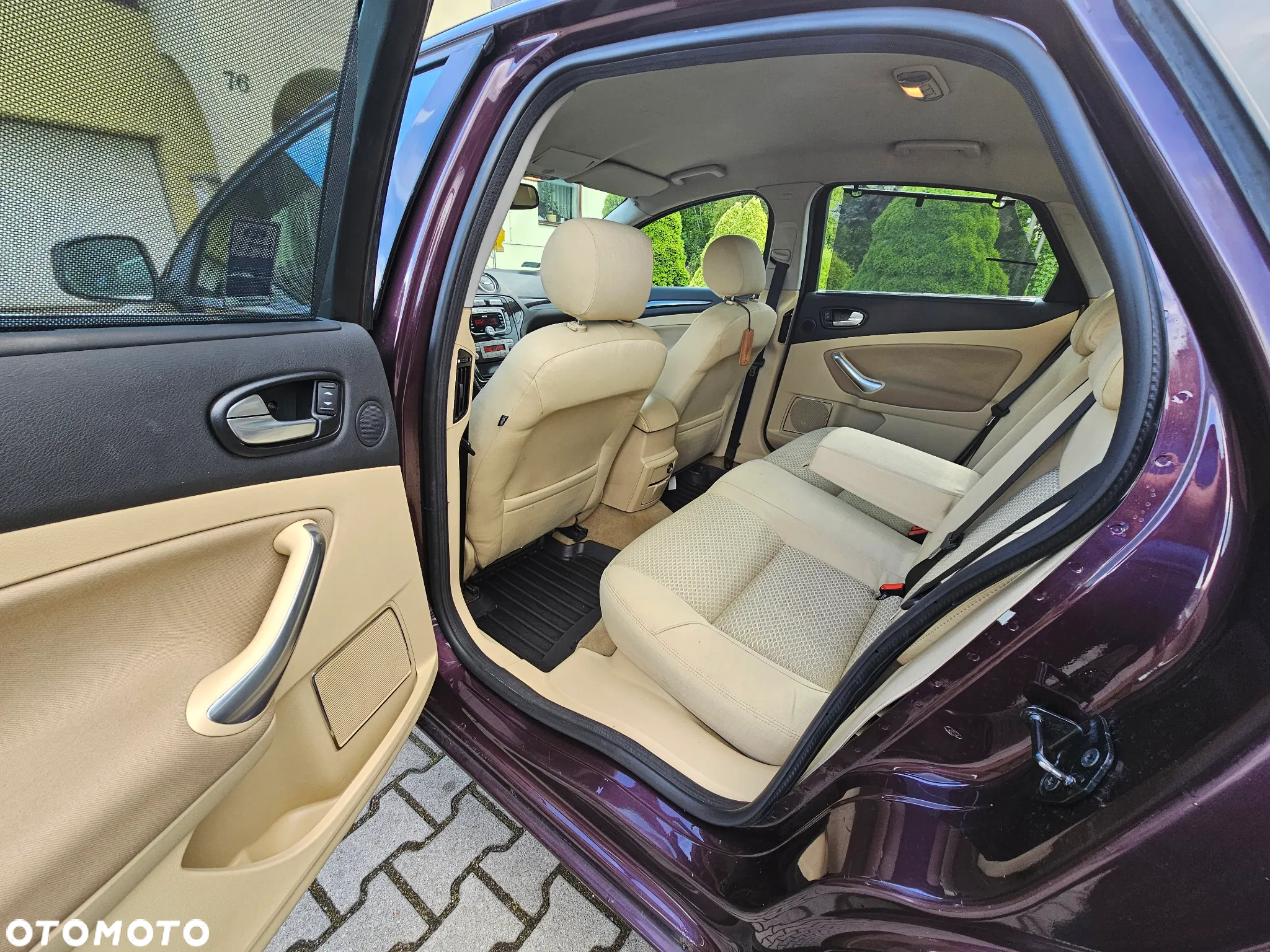 Ford Mondeo 2.0 TDCi Ghia - 8