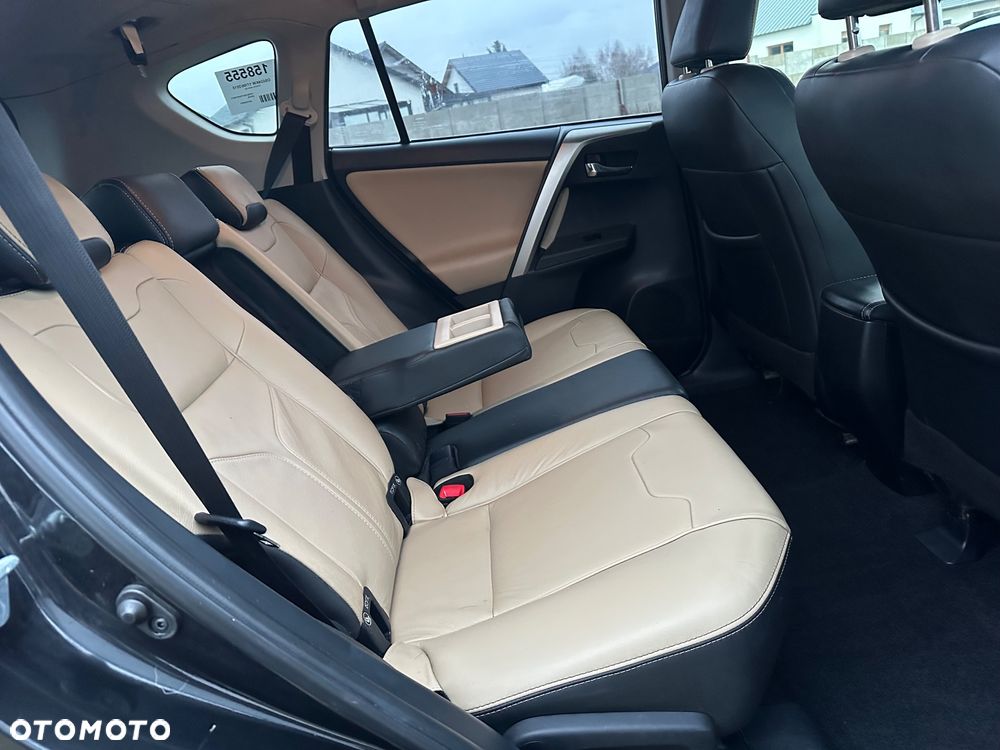 Toyota RAV4 2.2 D-4D 4x4 Edition S - 8