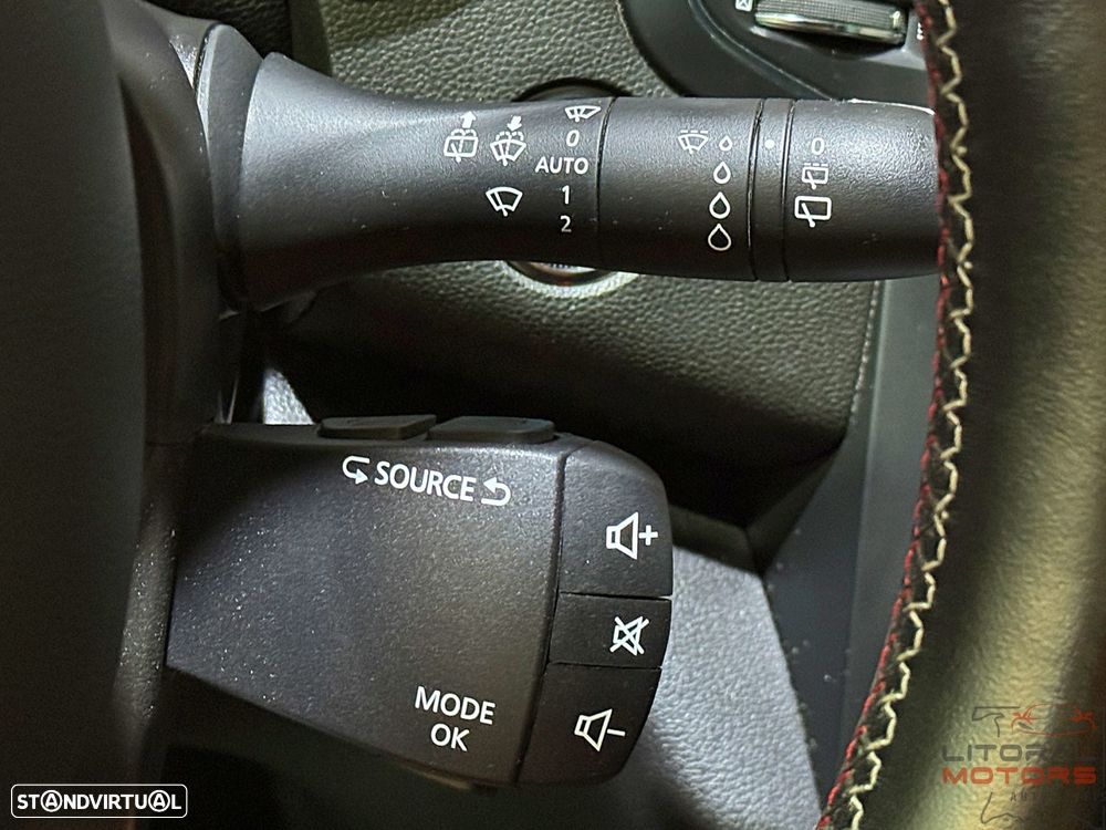 Renault Mégane Sport Tourer 1.6 E-Tech Plug-In Hybrid R.S. Line - 26
