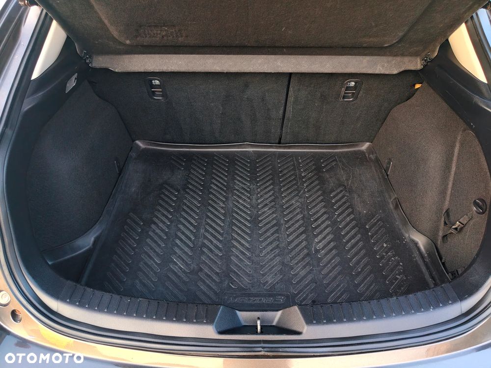 Mazda 3 SKYACTIV-G 120 NAKAMA - 29