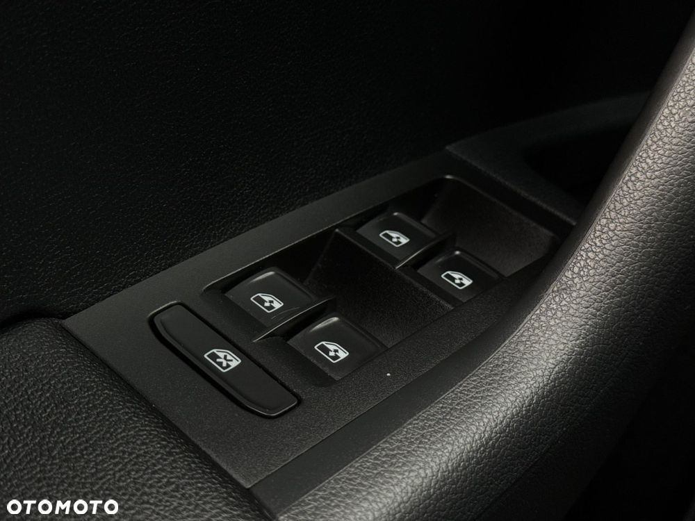 Skoda Octavia 1.6 TDI SCR Ambition - 19