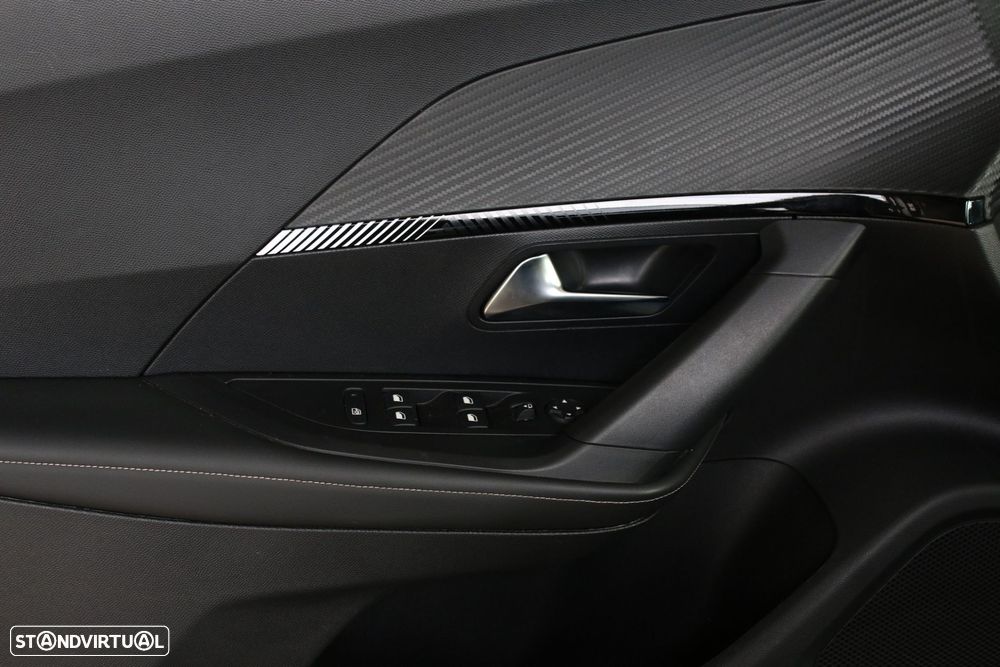 Peugeot 2008 - 22