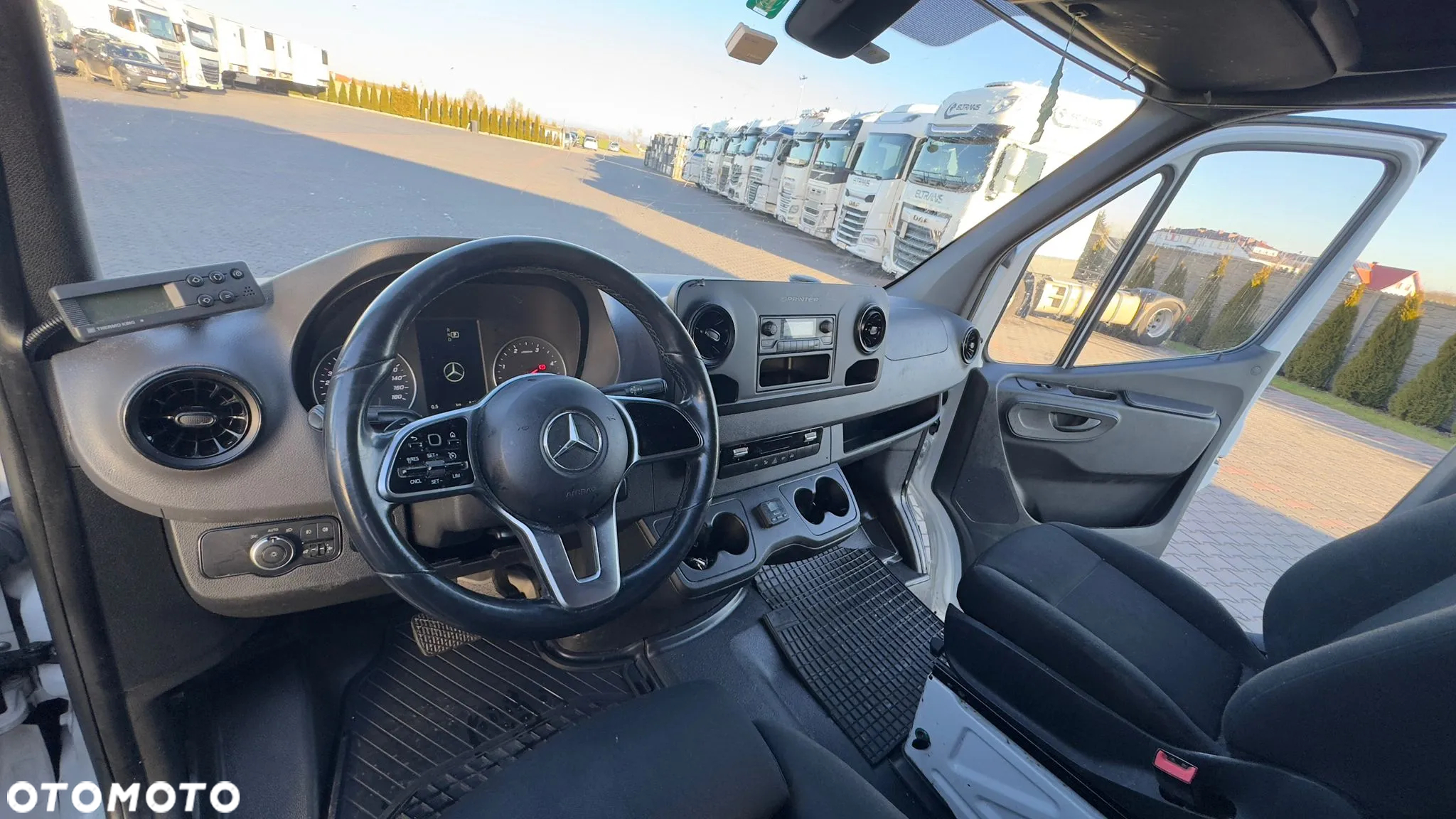 Mercedes-Benz SPRINTER - 7