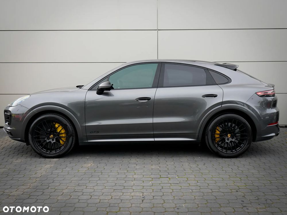 Porsche Cayenne Coupe GTS - 4