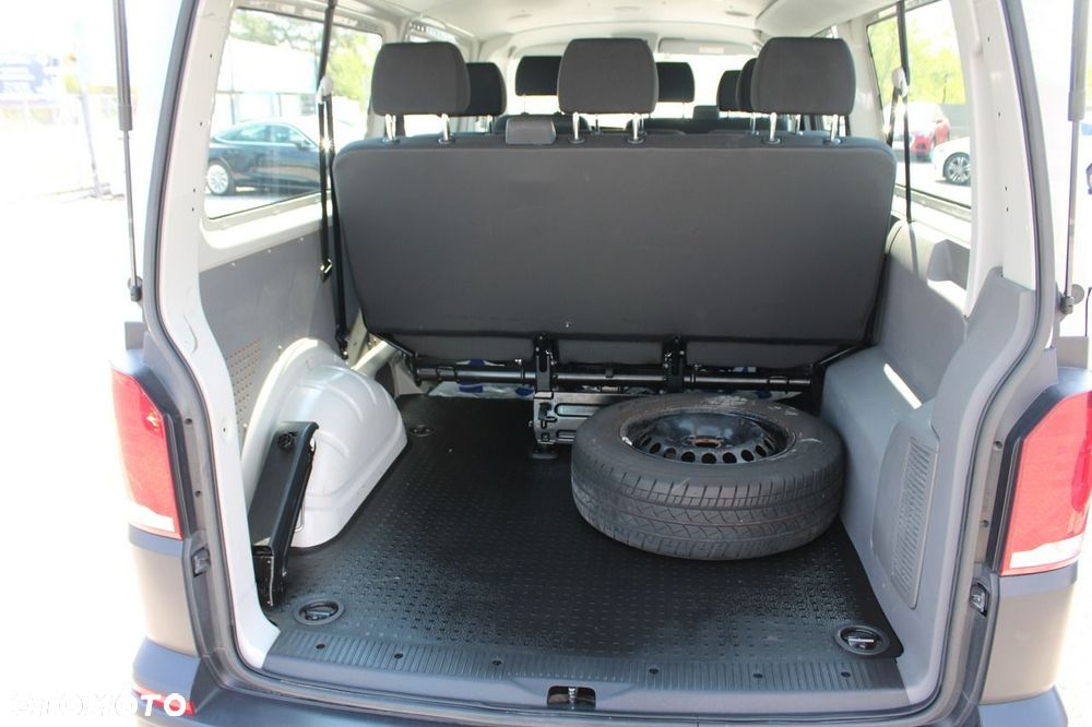 Volkswagen Transporter - 13