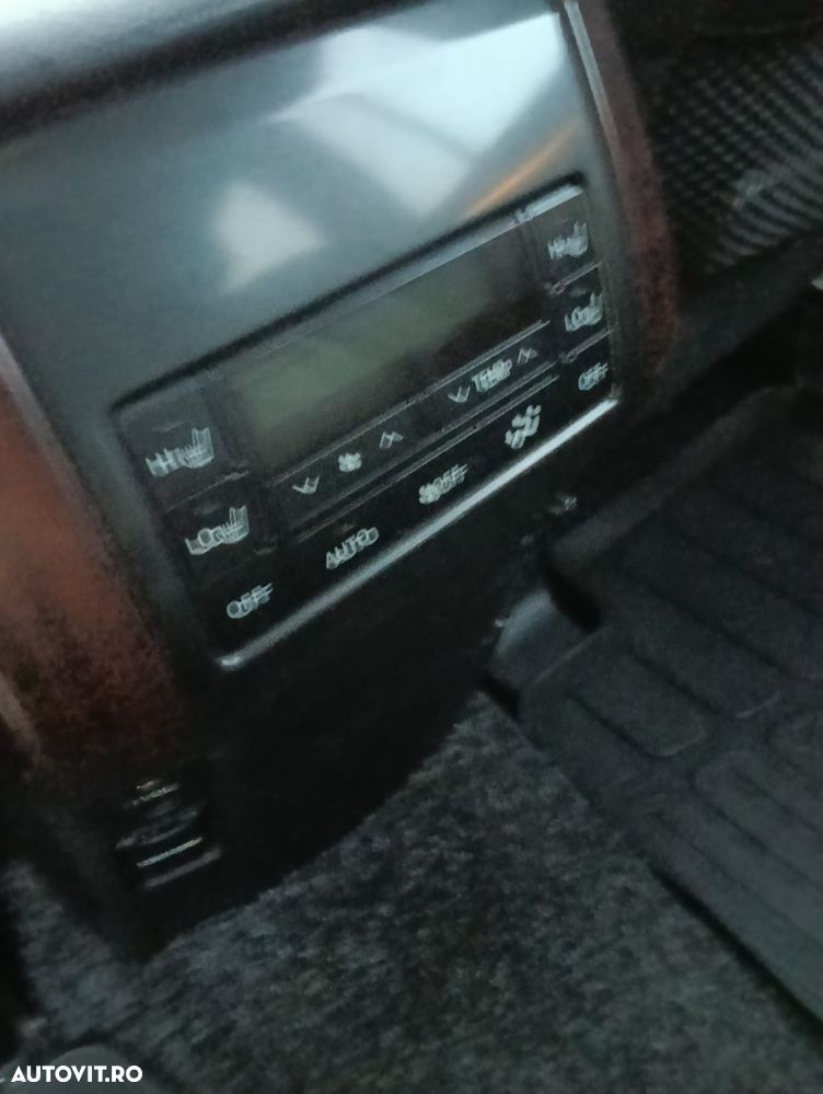 Toyota Land Cruiser 3.0l Turbo D-4D Aut. Luxury - 18