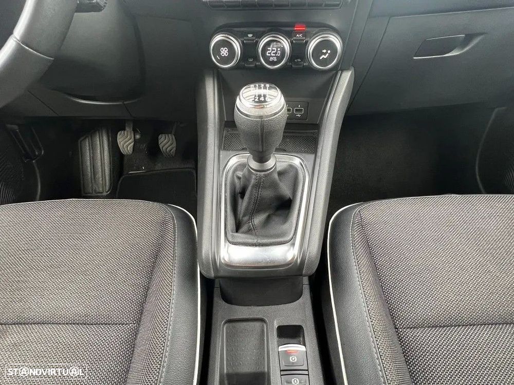 Renault Captur 1.0 TCe Techno - 14