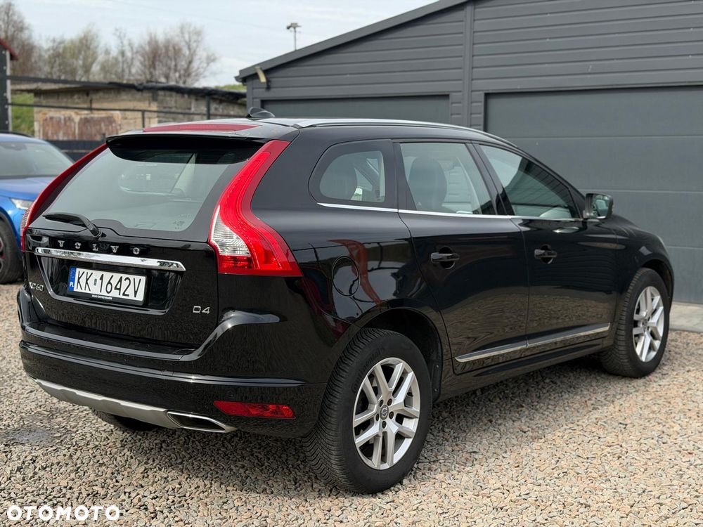 Volvo XC 60 D4 Geartronic Summum - 10
