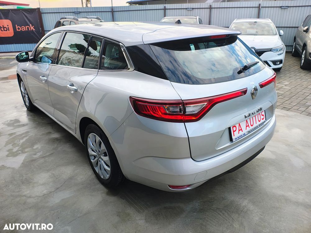 Renault Megane Grandtour dCi 95 FAP Paris Business - 4