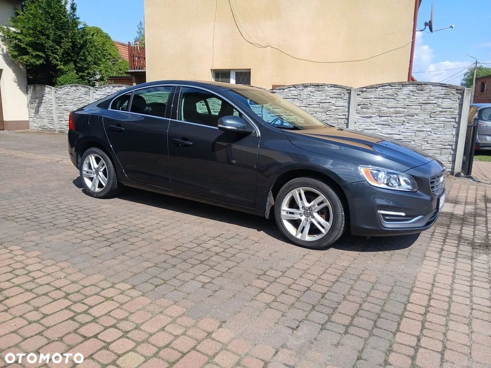Volvo S60 - 6