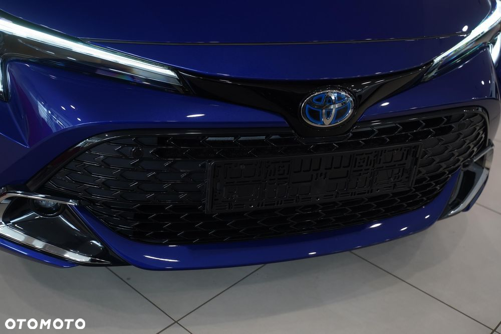 Toyota Corolla 2.0 Hybrid Executive - 28