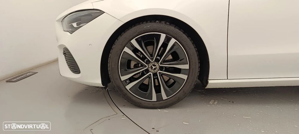 Mercedes-Benz CLA 180 d Shooting Brake Progressive Aut. - 17