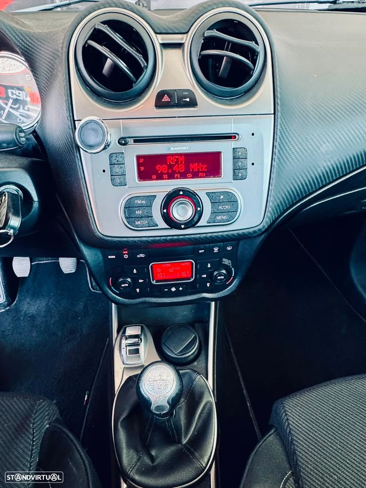 Alfa Romeo MiTo 1.6 JTD Distinctive S&S - 12