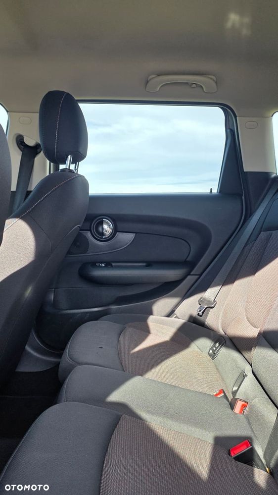 MINI Clubman One D - 18