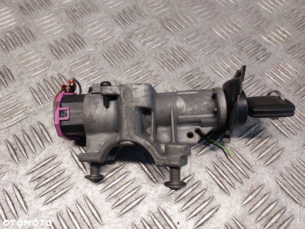 ZESTAW STARTOWY OCTAVIA I 1.6 8V FL 1U0920801B 06A906033DM 4B090851C - 8