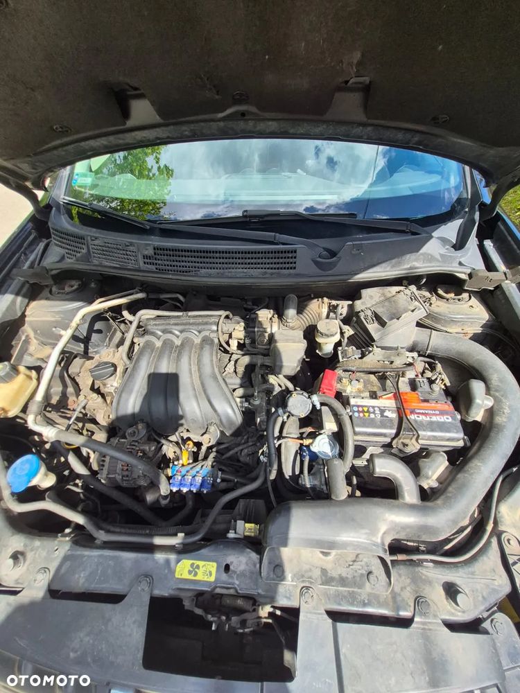 Nissan Qashqai 2.0 4x4 Acenta - 13