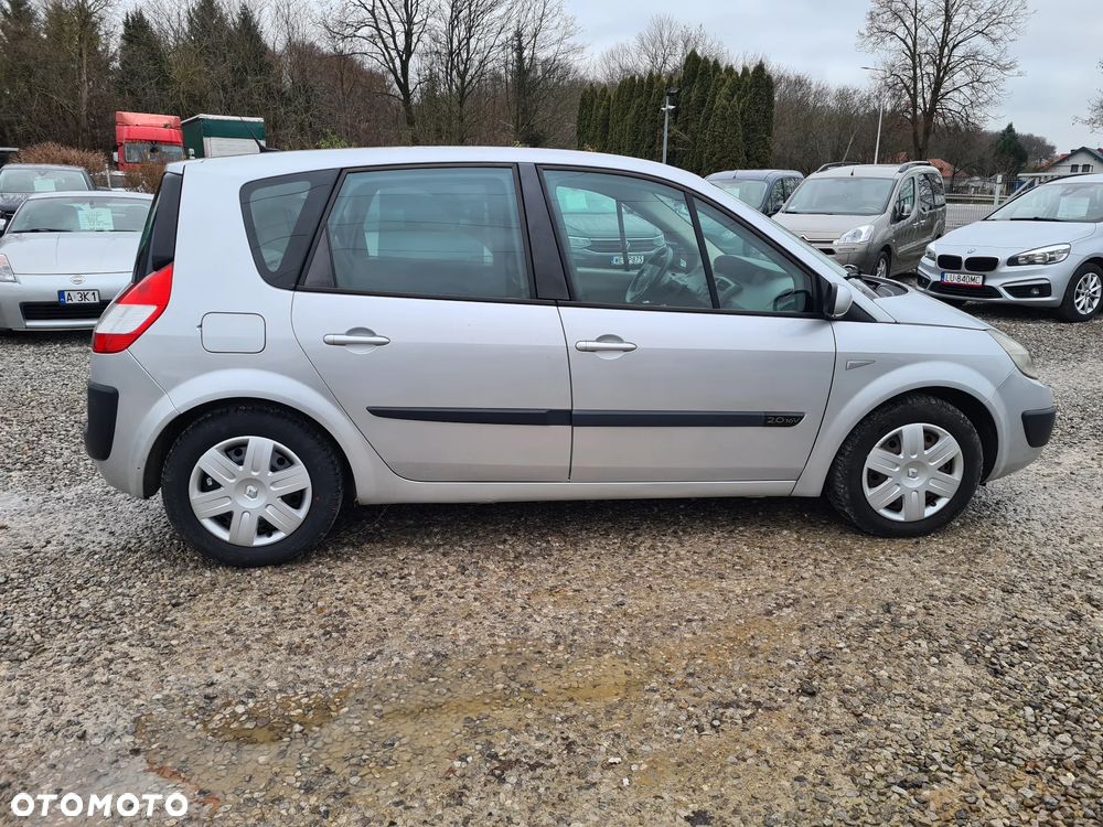 Renault Scenic 2.0 16V Privilege - 4