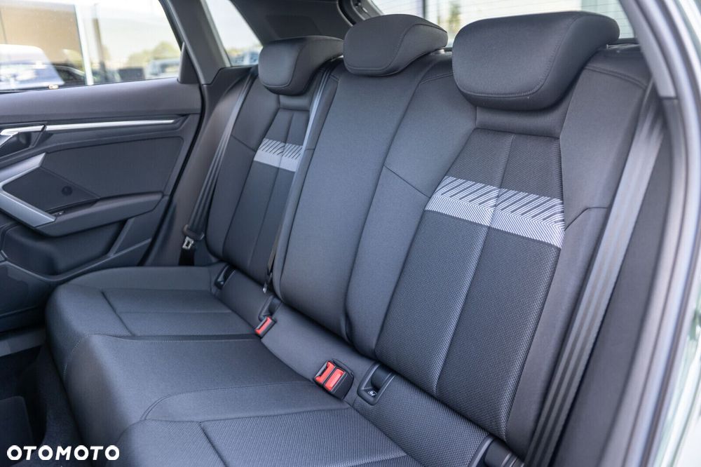 Audi A3 Sportback TFSI mHEV 110 kW Advanced S tronic - 18