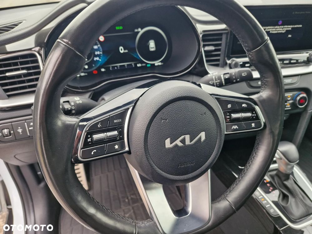 Kia XCeed 1.6 CRDi SCR L Business Line DCT - 13