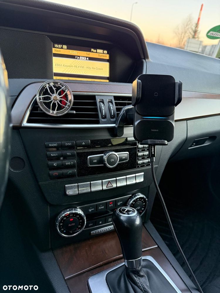Mercedes-Benz Klasa C 180 CGI Automatik BlueEFFICIENCY Elegance - 7