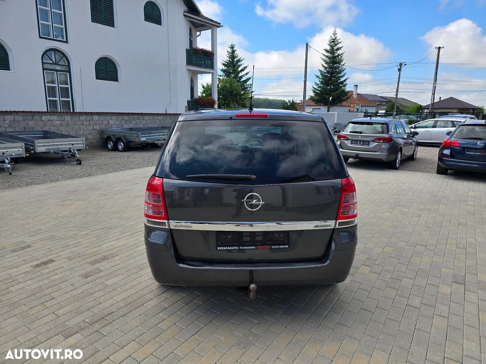Opel Zafira 1.7 CDTI ecoFLEX Family - 10
