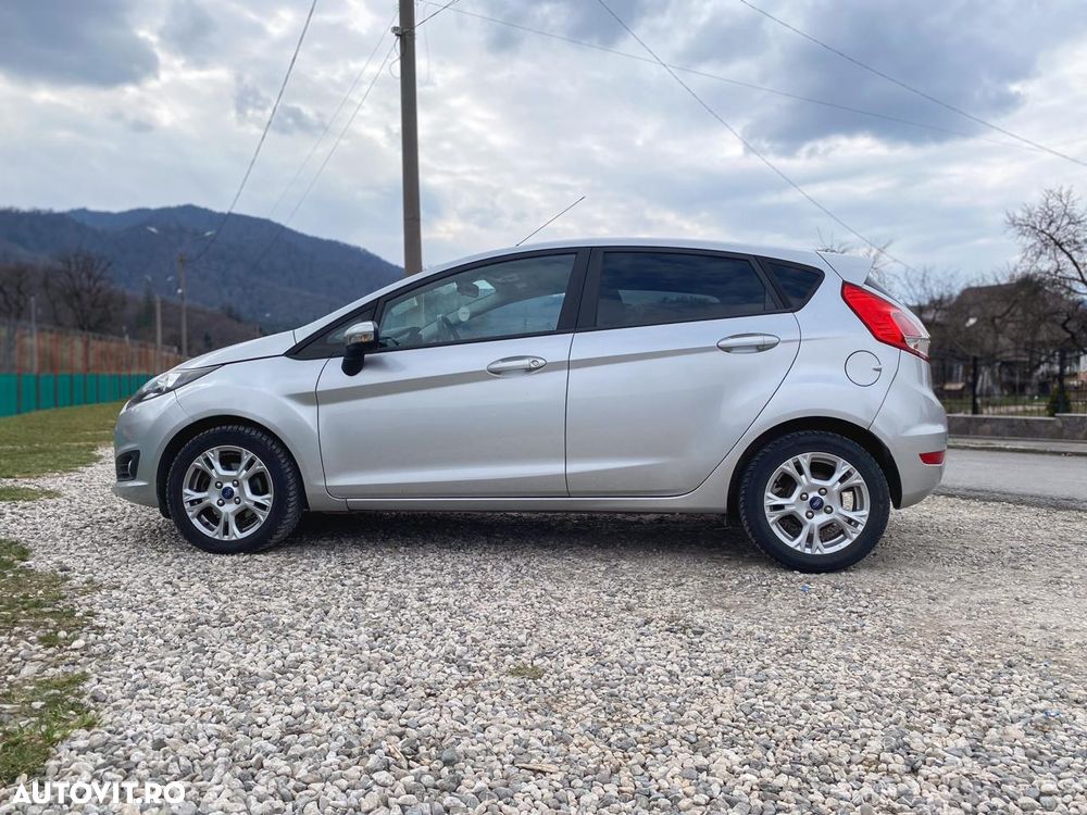 Ford Fiesta - 8