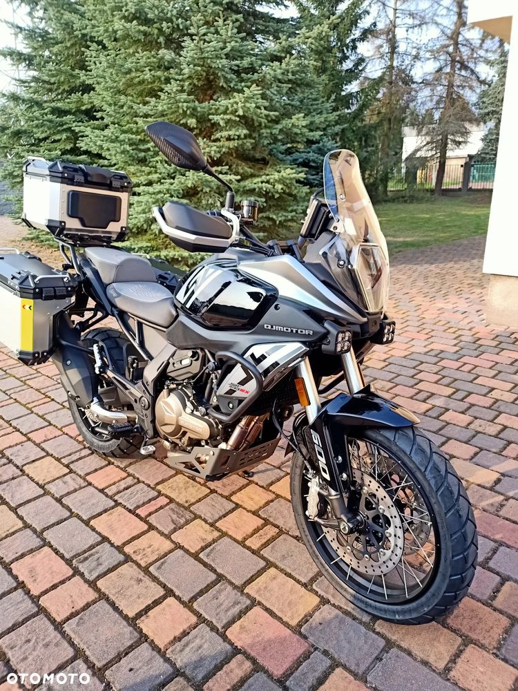 QJMOTOR SRT 600SX - 7