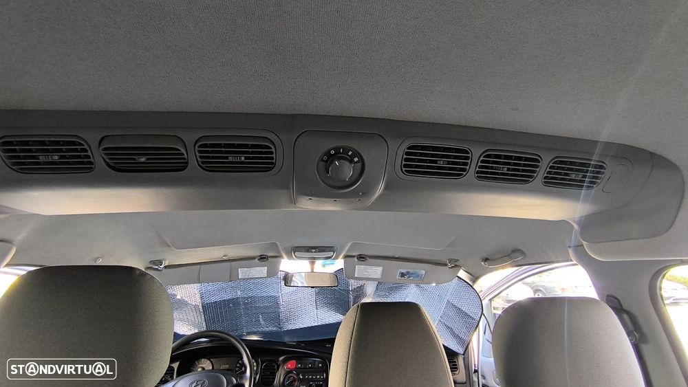 Hyundai H-1 Starex 2.5 CRDi SVX Longo - 15