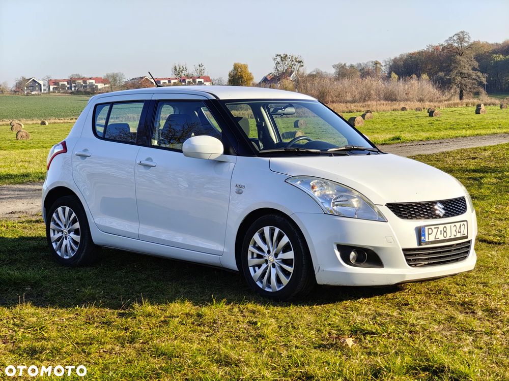 Suzuki Swift - 1