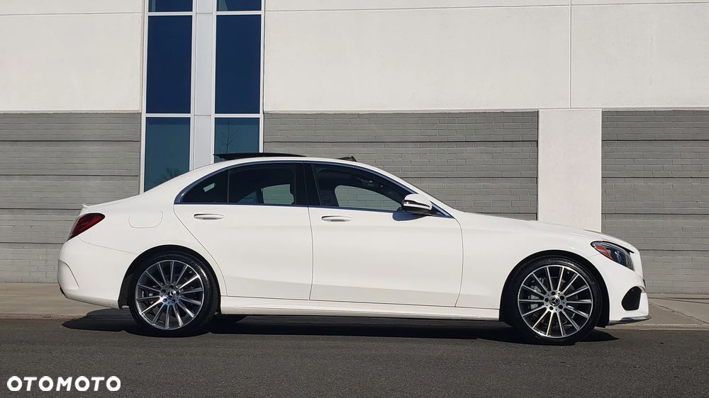Mercedes-Benz Klasa C 300 T 9G-TRONIC - 3