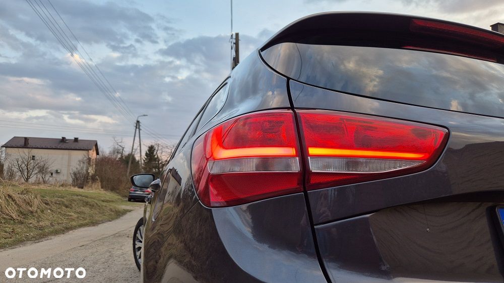 Kia Ceed 1.6 GDI ISG Spirit - 4